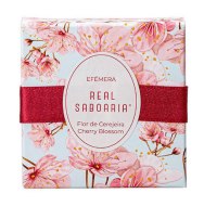 Tuhé šampony: Tuhý šampón Real Saboaria Efémera (třešňový květ)