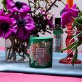 Vonná svíčka William Morris At Home – bergamot a vetiver (Heathcote & Ivory)