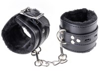 Pouta na ruce: Uzamykatelná pouta na ruce Cumfy Cuffs (Pipedream)