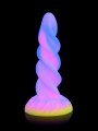 Světélkující dildo s přísavkou Moon Rider (XR Brands)